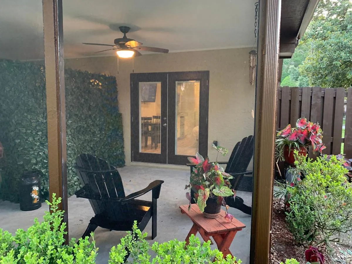 Homestay Zen Oasis Apartment Tampa